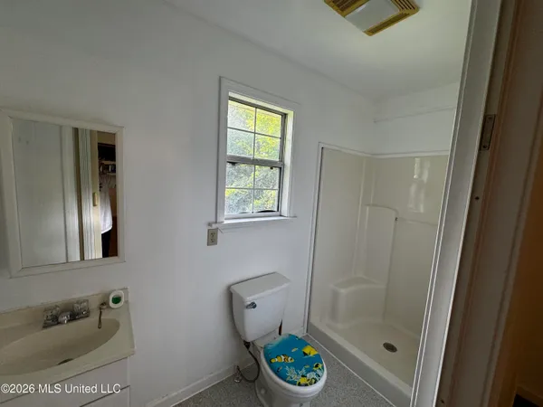 $150,000 | 2830 Woodland Lake Road, Hernando, MS 38632