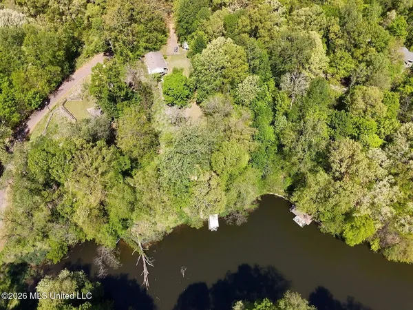 $150,000 | 2830 Woodland Lake Road, Hernando, MS 38632