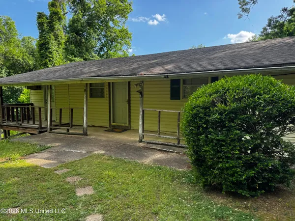 $150,000 | 2830 Woodland Lake Road, Hernando, MS 38632