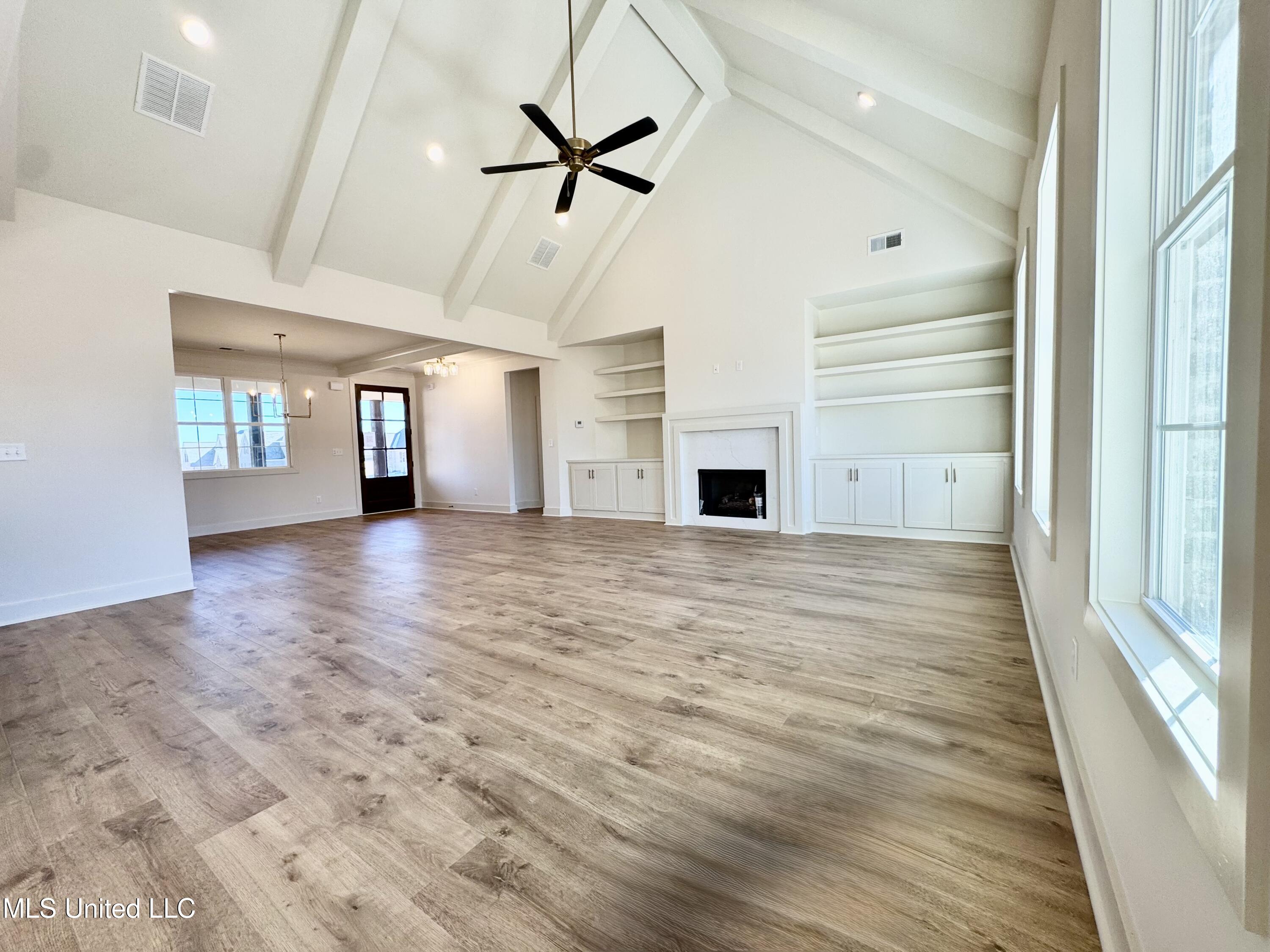 4220 Adriane Cove Nesbit, MS 38651 - Photo 8 of 31 IMG_4730