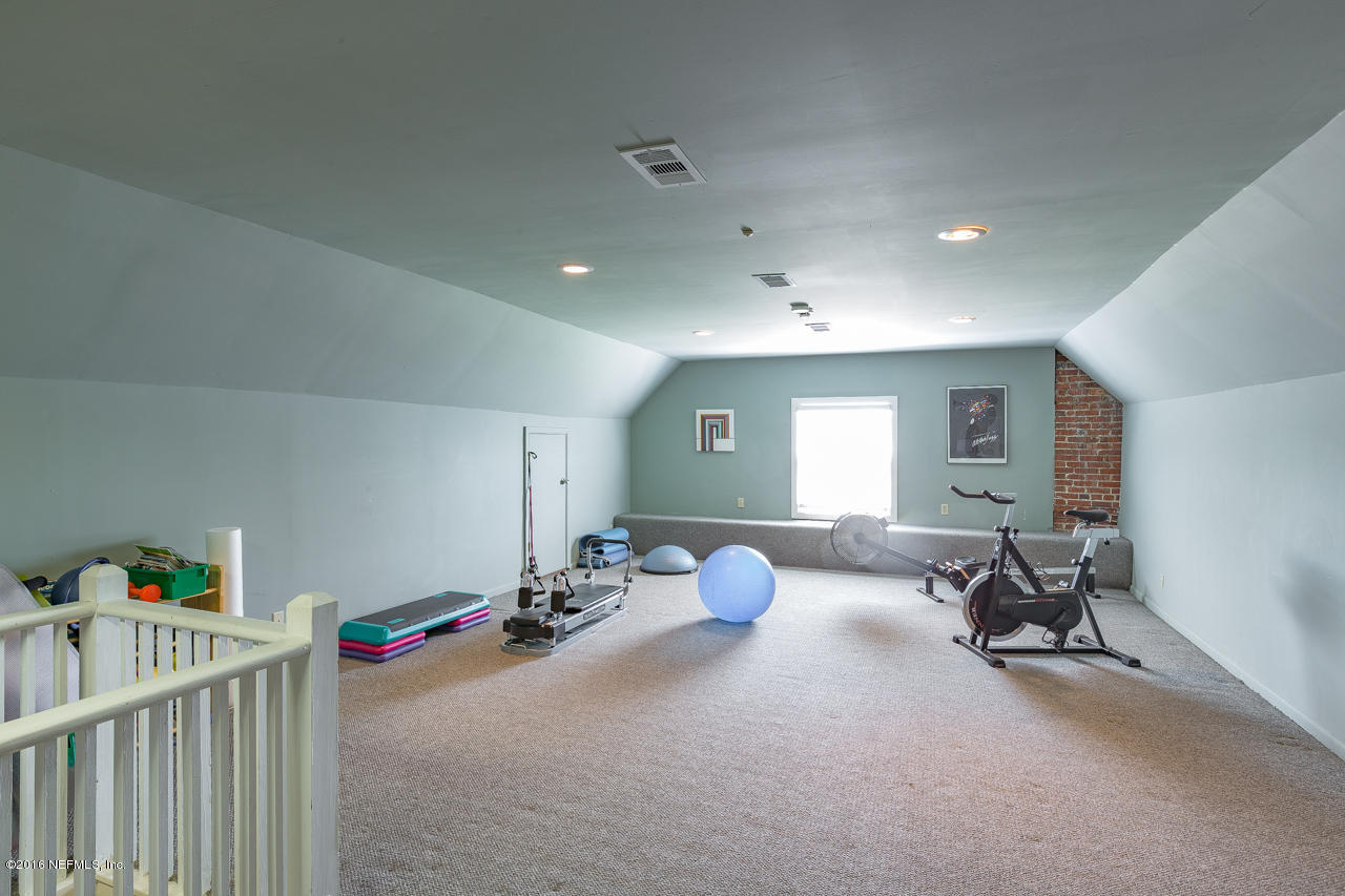 1922 River Road Jacksonville, FL 32207 - Photo 44 of 77 Exercise room