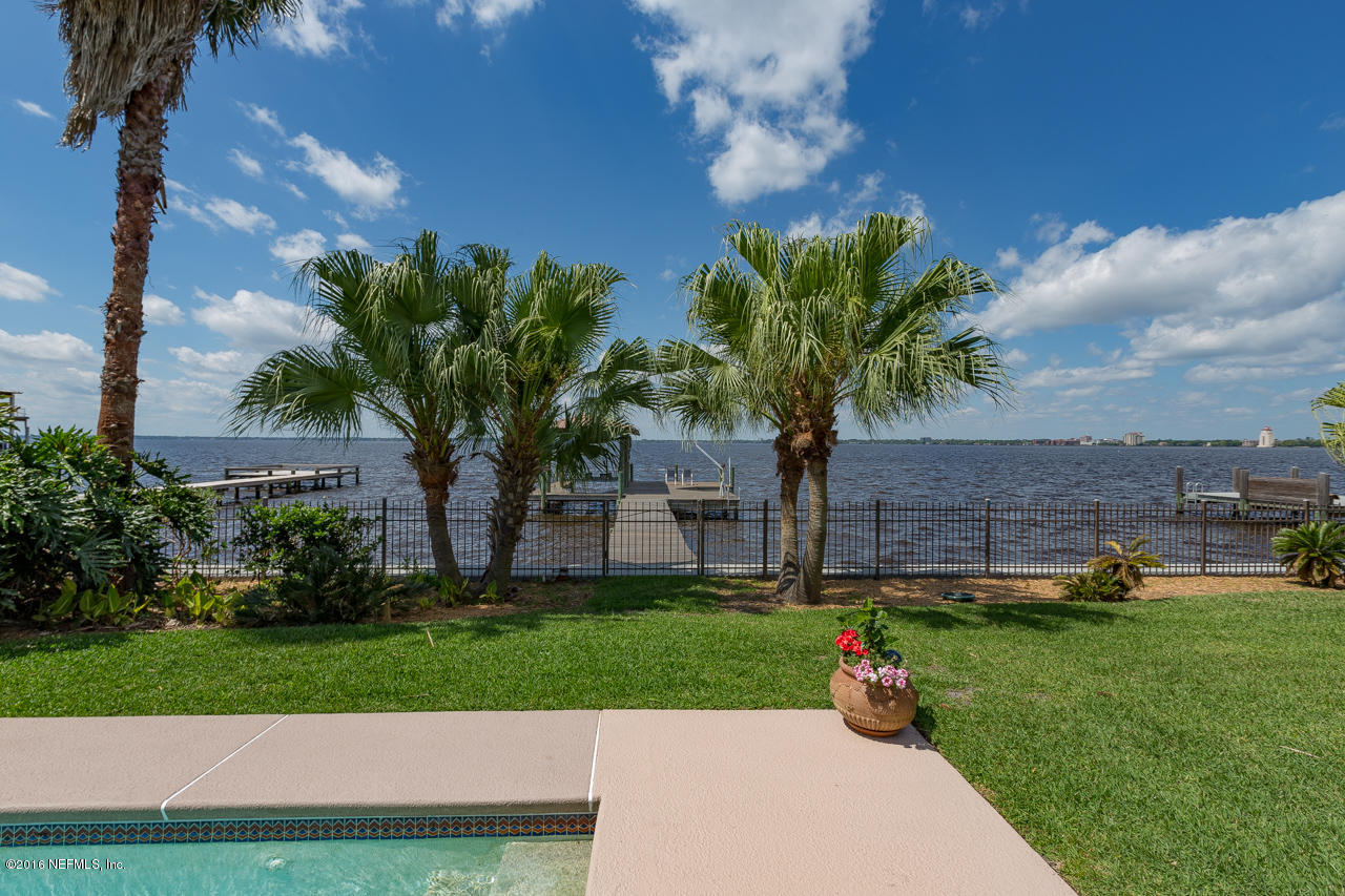 1922 River Road Jacksonville, FL 32207 - Photo 50 of 77 Backyard