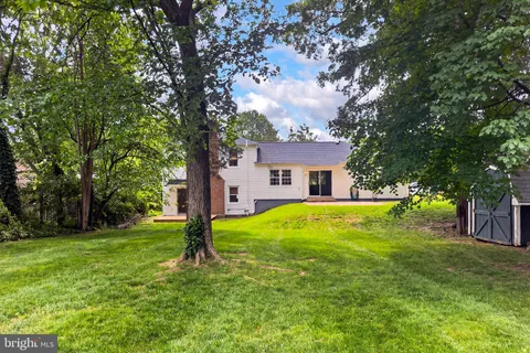 $674,900 | 754 Barbaralynn Place, Herndon, VA 20170
