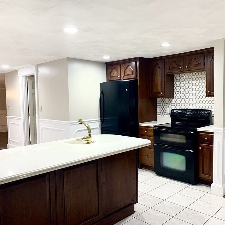 2 Cranberry Road Pepperell, MA 01463 - Photo 11 of 38 Gallery Image 11
