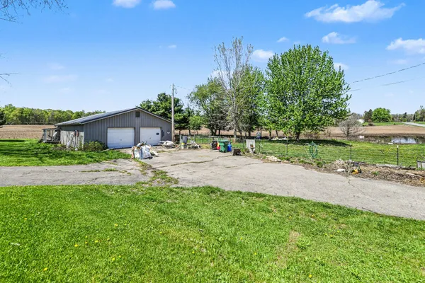 $140,000 | 52290 Townhall Road, Dowagiac, MI 49047
