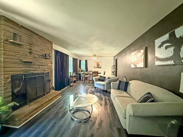 $169,900 | 2358 Chelsea Avenue, Freeport, IL 61032