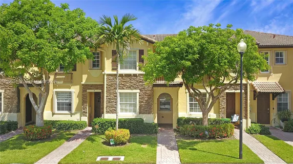 $2,600 | 9353 Southwest 227th Street, Unit 521, Cutler Bay, FL 33190