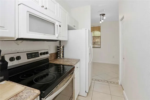 $2,600 | 9353 Southwest 227th Street, Unit 521, Cutler Bay, FL 33190