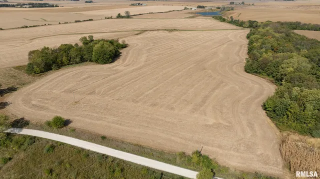 $1,147,500 | 2200 East 2800 Avenue, Galva, IL 61434