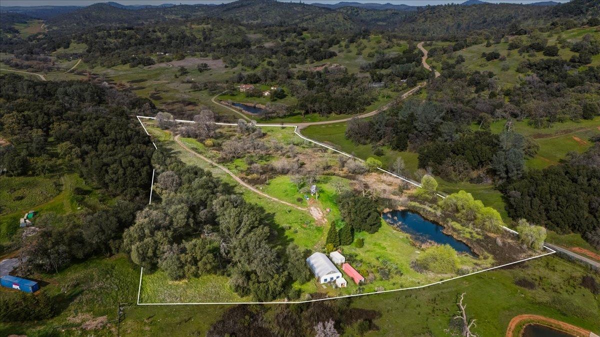 22545 Perimeter Road Grass Valley, CA 95949 - Photo 4 of 31 an aerial view of a house with a yard