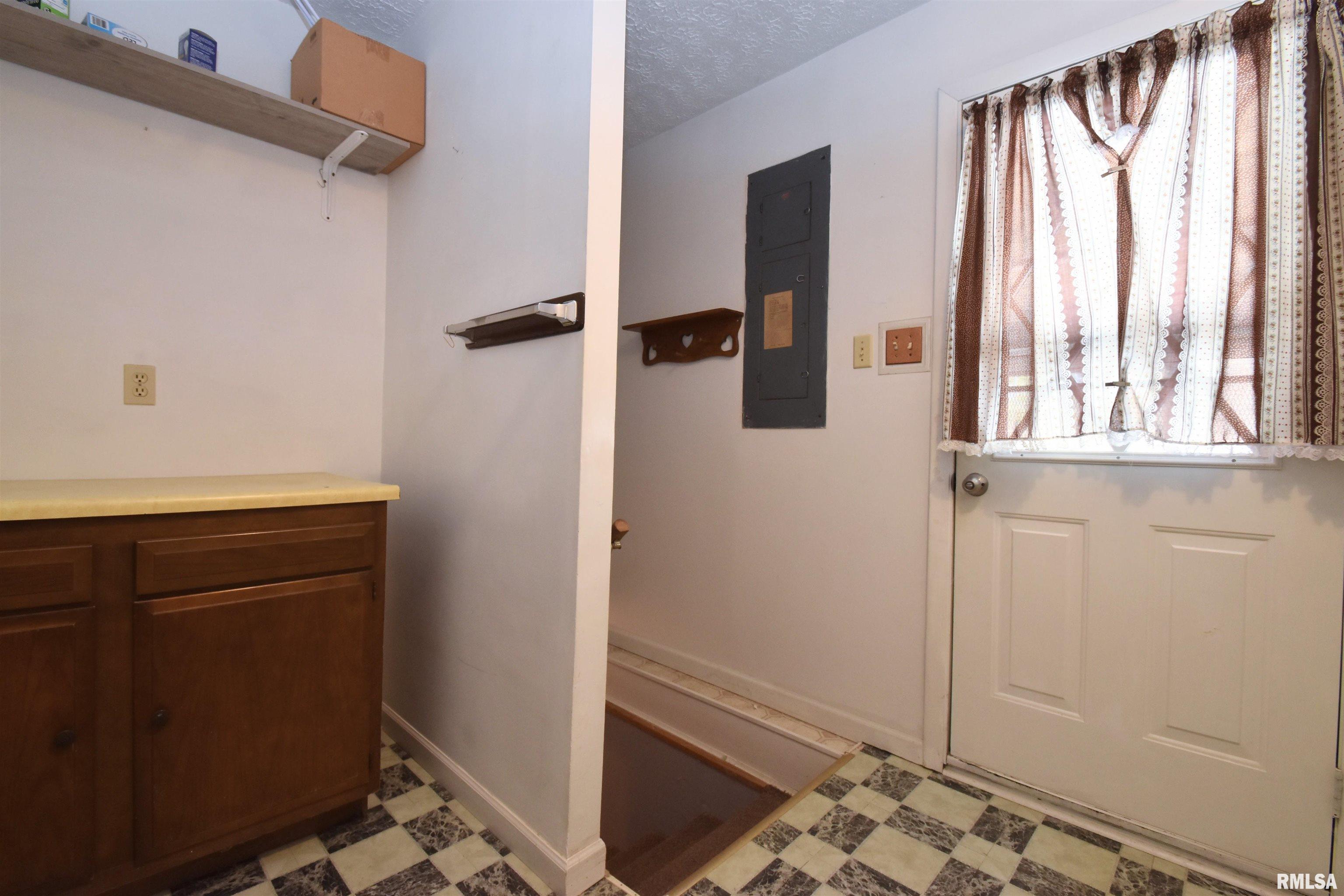 602 West Muller Road East Peoria, IL 61611 - Photo 27 of 39 Gallery Image 27