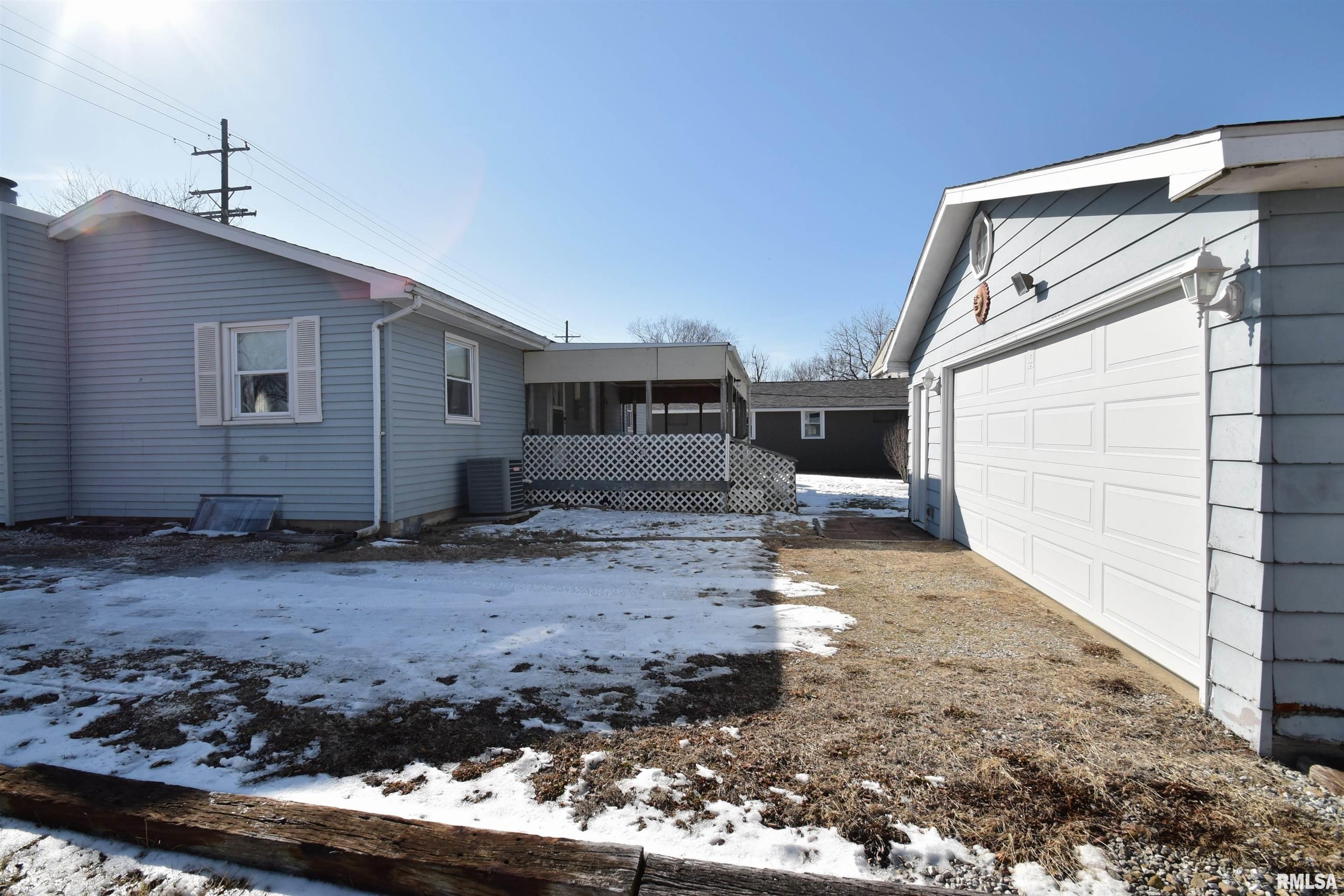 602 West Muller Road East Peoria, IL 61611 - Photo 7 of 39 Gallery Image 7