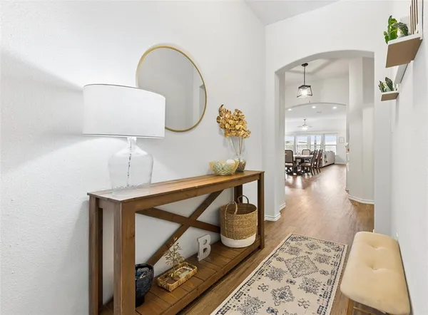 $309,900 | 400 Sandhurst Drive, Fort Worth, TX 76036