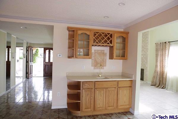 9257 La Shell Drive Tujunga, CA 91042 - Photo 17 of 48