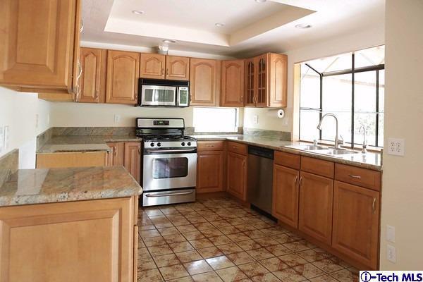 9257 La Shell Drive Tujunga, CA 91042 - Photo 20 of 48