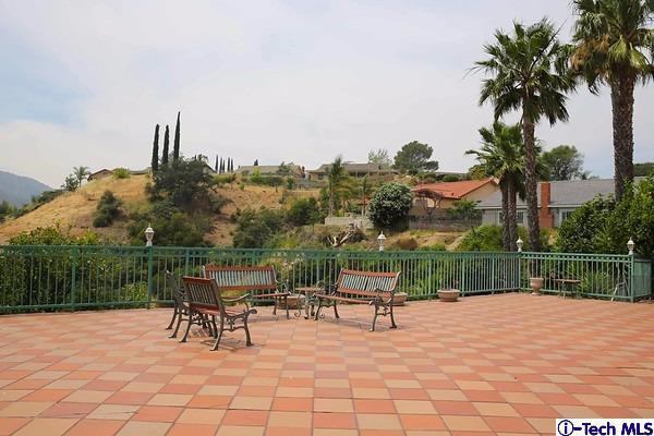 9257 La Shell Drive Tujunga, CA 91042 - Photo 43 of 48