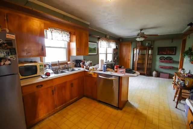 $359,900 | 3035 Monterey Highway, Sparta, TN 38583