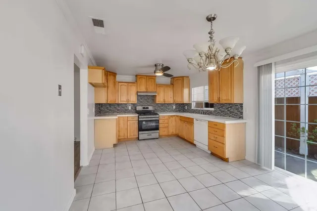 $4,000 | 3274 Mt Rainier Drive, San Jose, CA 95127