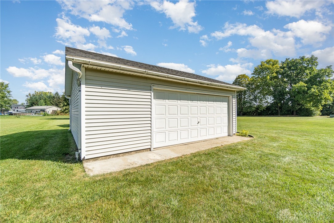 275 Kent Road Tipp City, OH 45371 - Photo 29 of 33 Gallery Image 29