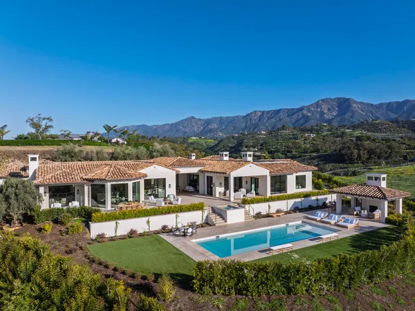 $18,950,000 | 220 Montecito Ranch Lane, Summerland, CA 93067