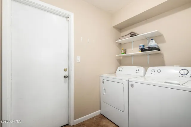 $2,500 | 2424 West Portobello Avenue, Mesa, AZ 85202