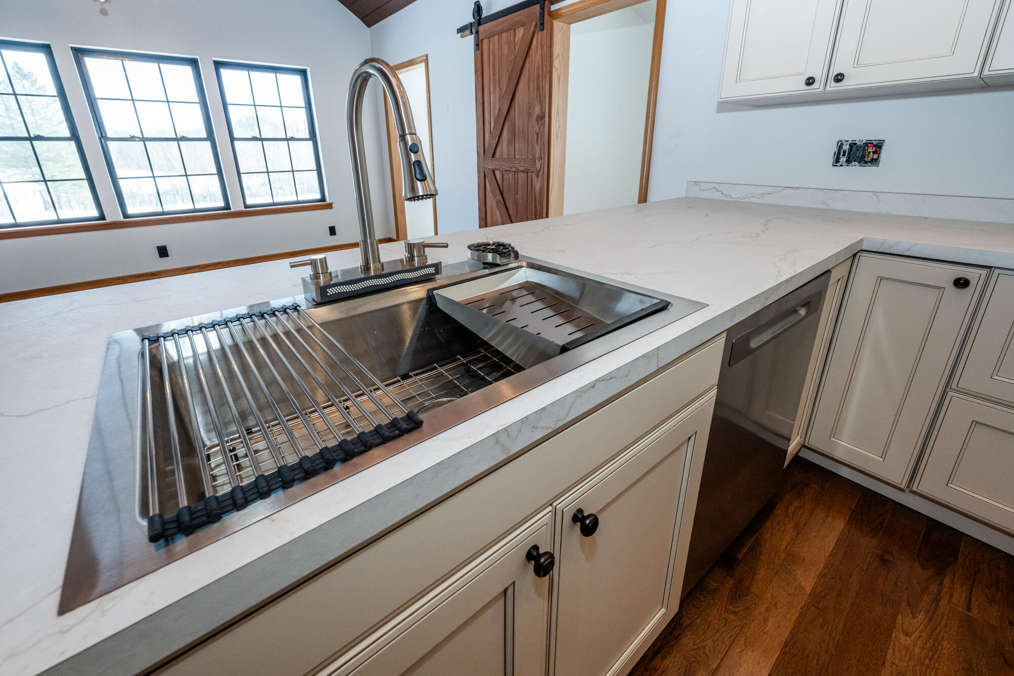 43559 County Road 681 Lawrence, MI 49064 - Photo 9 of 31 44th-109