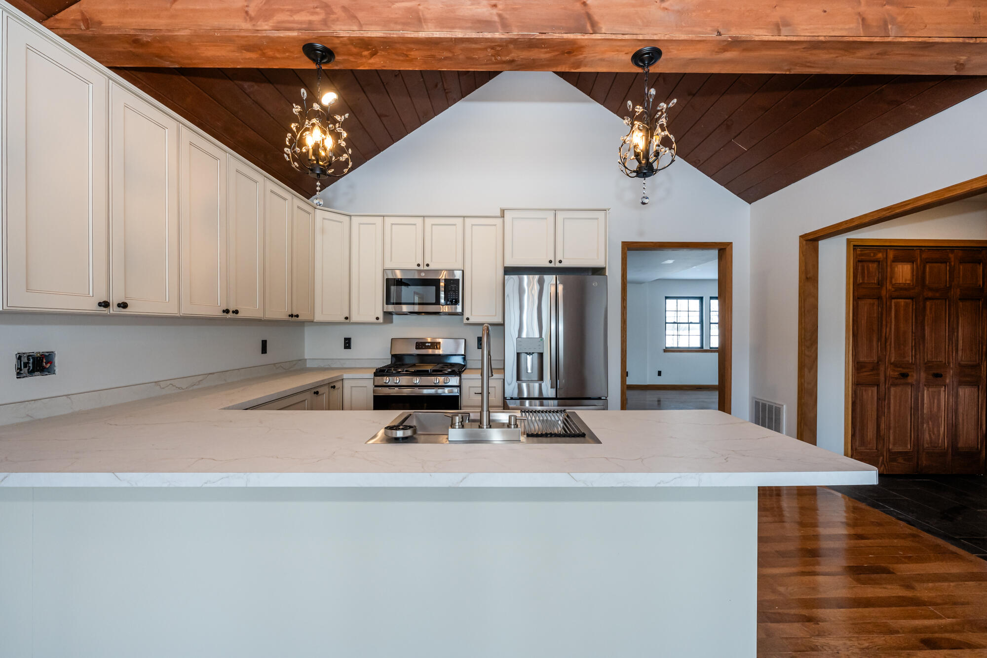 43559 County Road 681 Lawrence, MI 49064 - Photo 10 of 31 44th-110