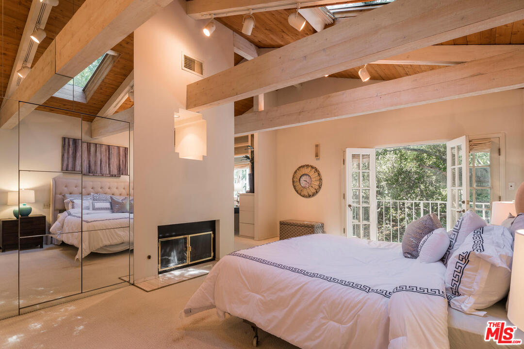 3244 Oakdell Road Studio City, CA 91604 - Photo 24 of 39 Gallery Image 24