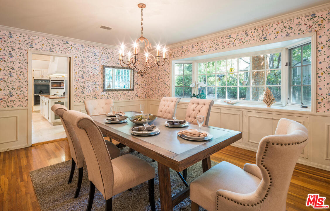 3244 Oakdell Road Studio City, CA 91604 - Photo 8 of 39 Gallery Image 8