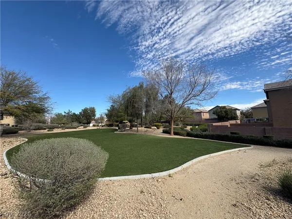 $1,884 | 2604 La Mata Street, Las Vegas, NV 89108