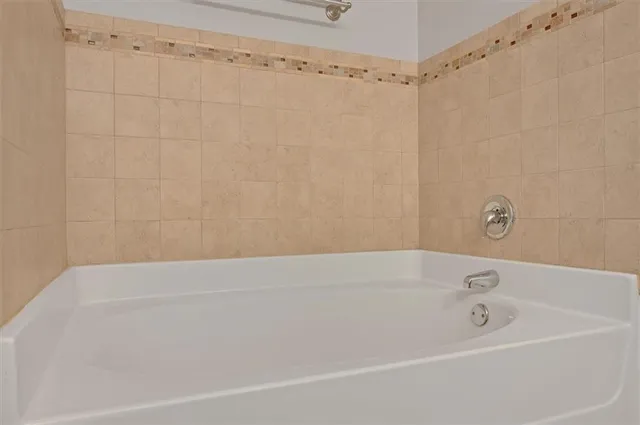 $2,200 | 212 Madison Avenue, Acworth, GA 30102