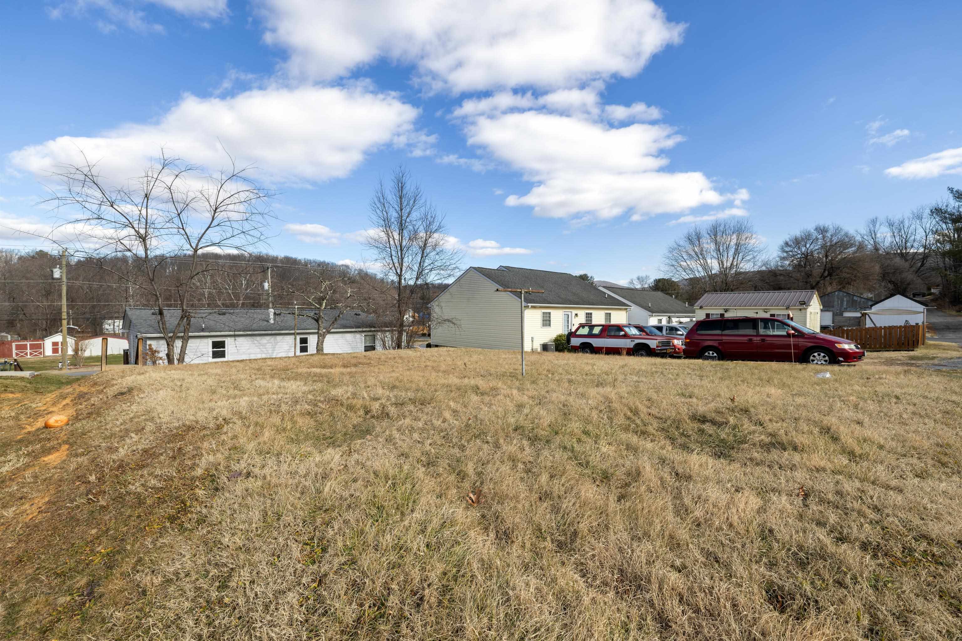 1340 B Street Waynesboro, VA 22980 - Photo 37 of 52