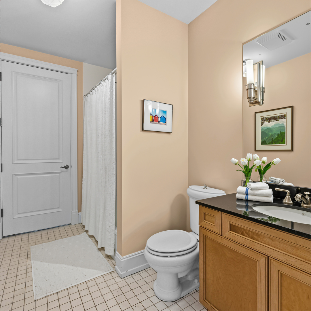 3535 Patten Road, Unit 4C Highland Park, IL 60035 - Photo 19 of 23