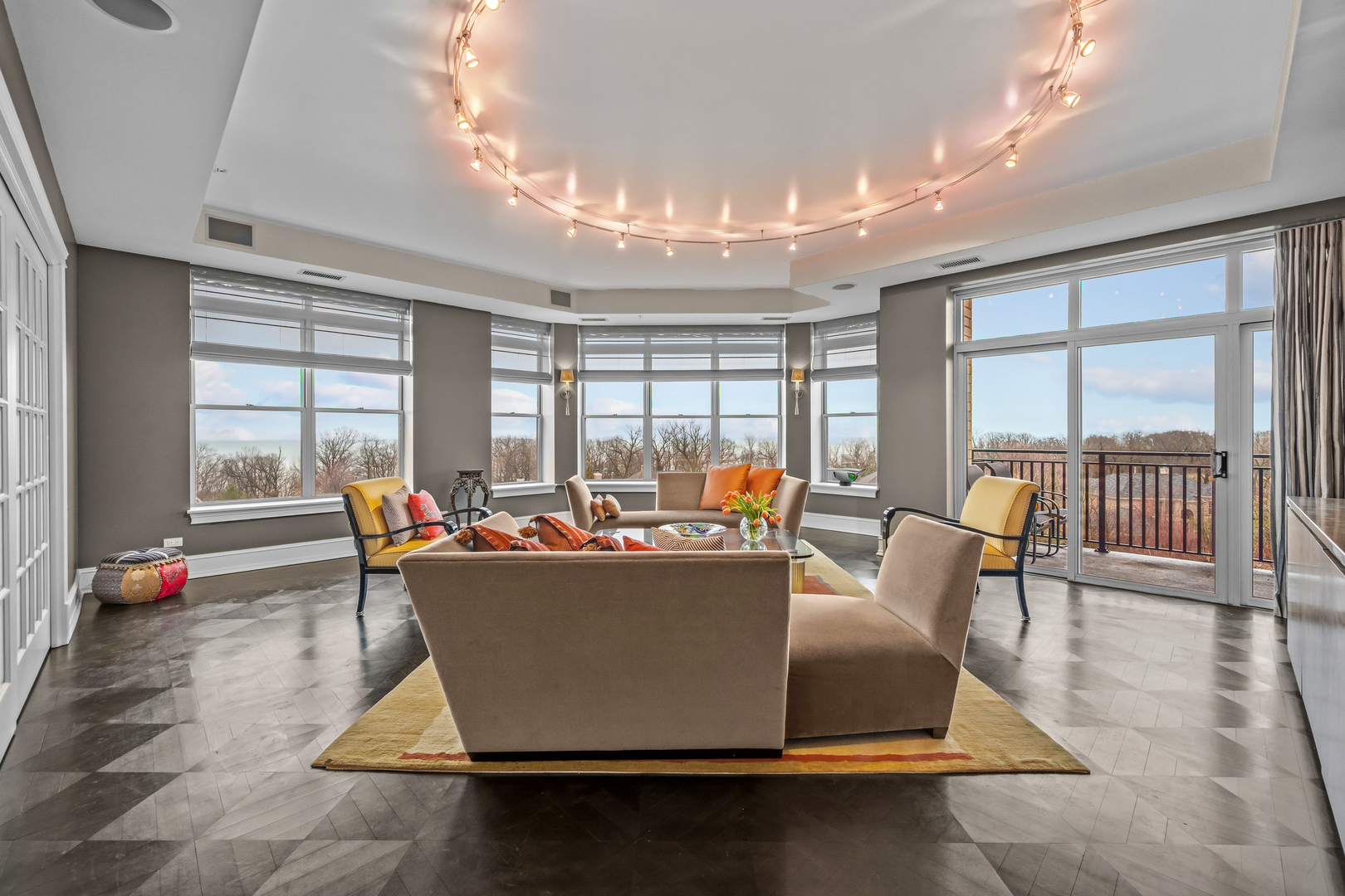 3535 Patten Road, Unit 4C Highland Park, IL 60035 - Photo 4 of 23