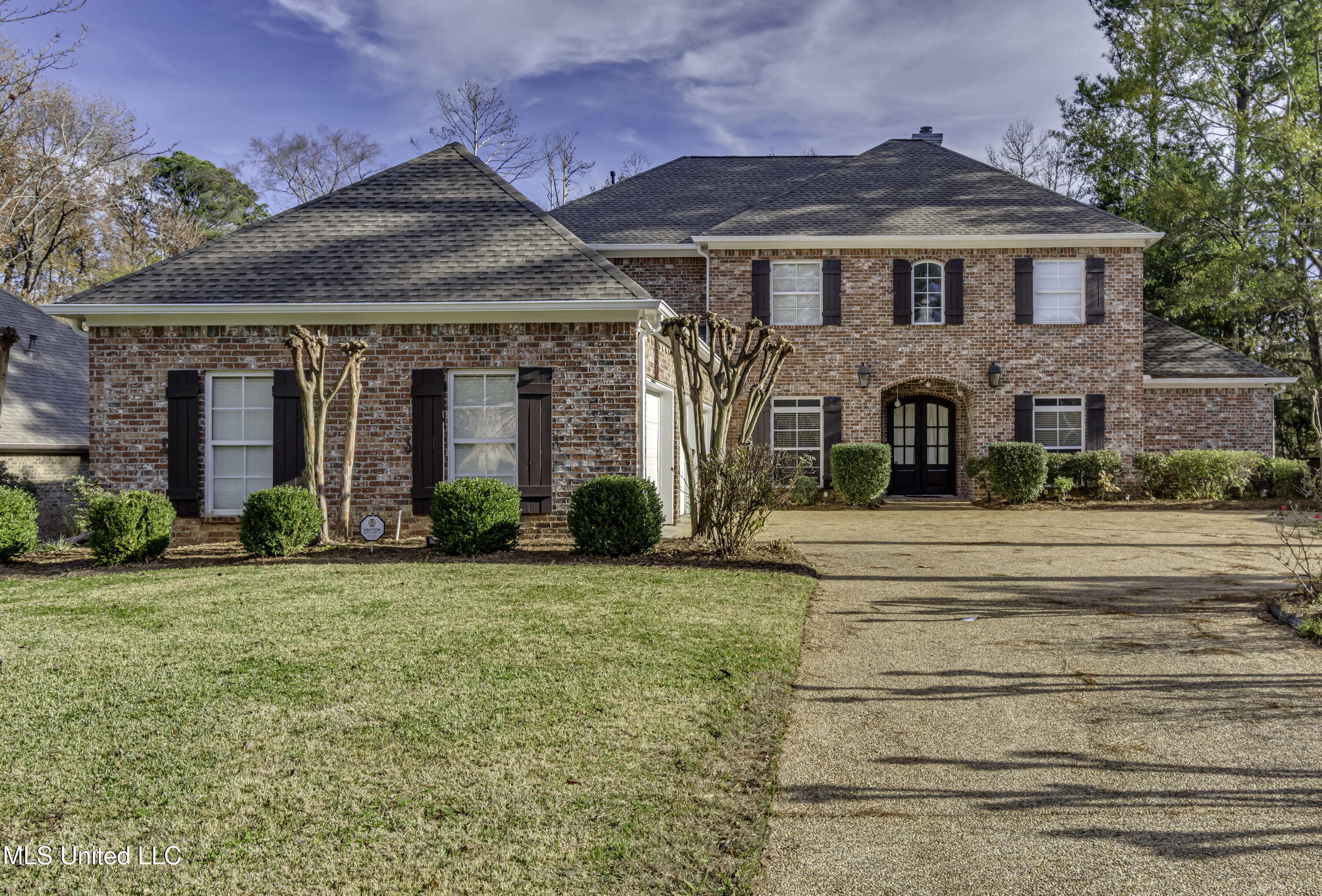 401 Kingsbridge Rd--6