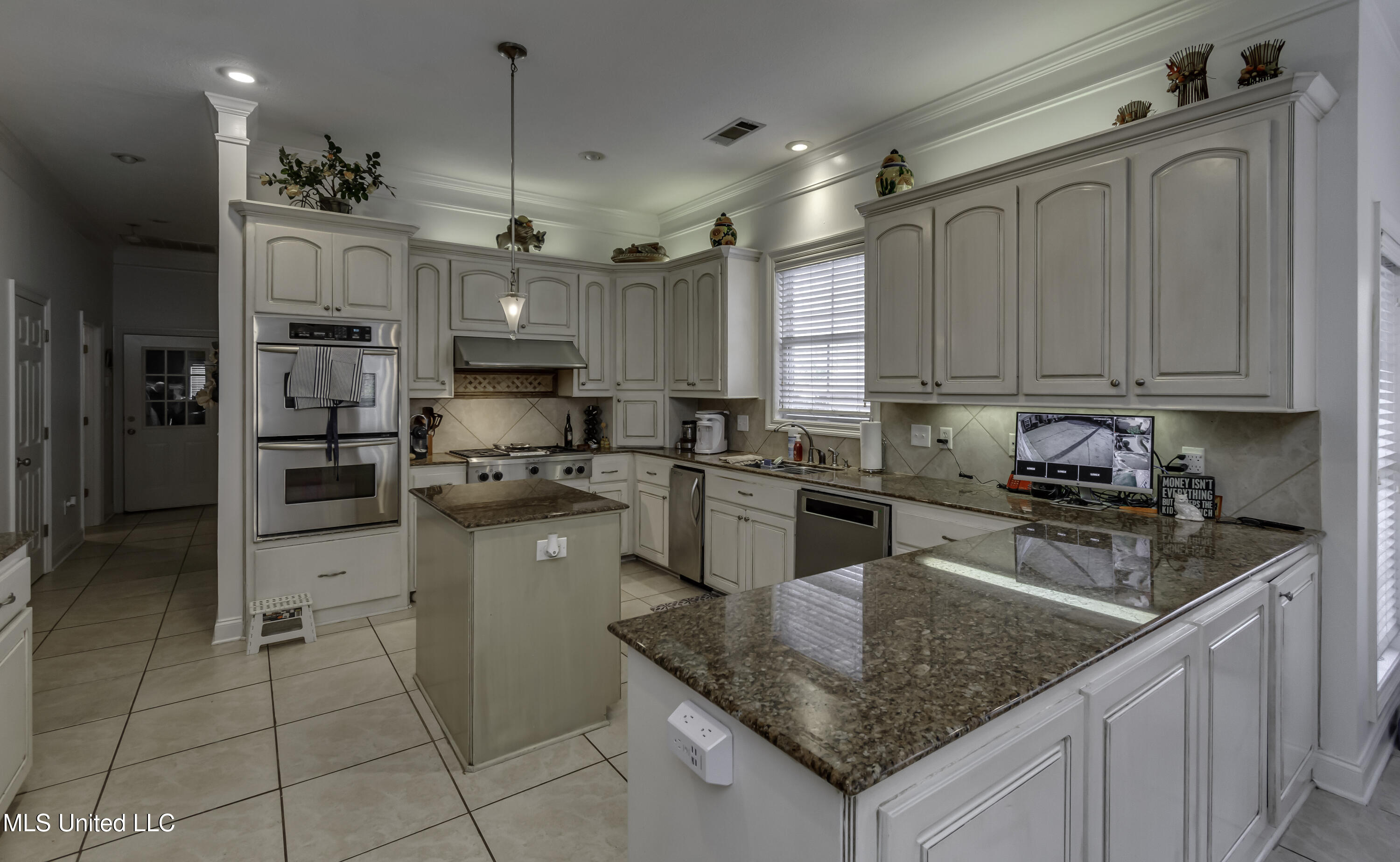 401 Kingsbridge Road Madison, MS 39110 - Photo 16 of 75 401 Kingsbridge Rd--36