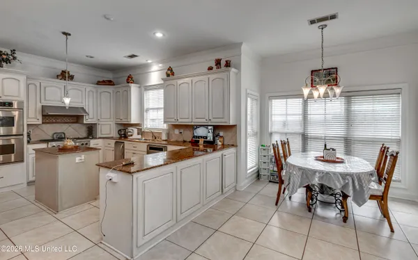 $599,000 | 401 Kingsbridge Road, Madison, MS 39110