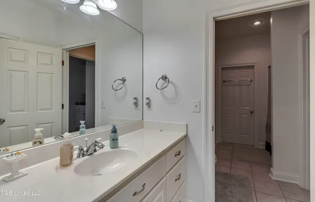 $659,000 | 401 Kingsbridge Road, Madison, MS 39110