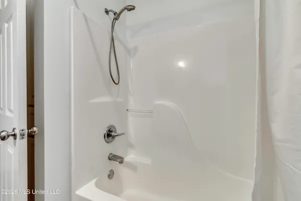 $599,000 | 401 Kingsbridge Road, Madison, MS 39110