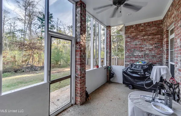 $599,000 | 401 Kingsbridge Road, Madison, MS 39110