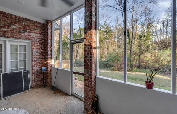 $599,000 | 401 Kingsbridge Road, Madison, MS 39110