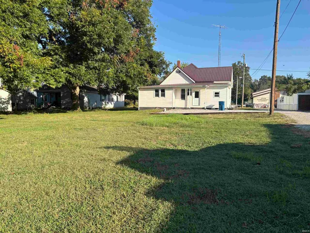 $195,000 | 107 East Race Street, Odon, IN 47562
