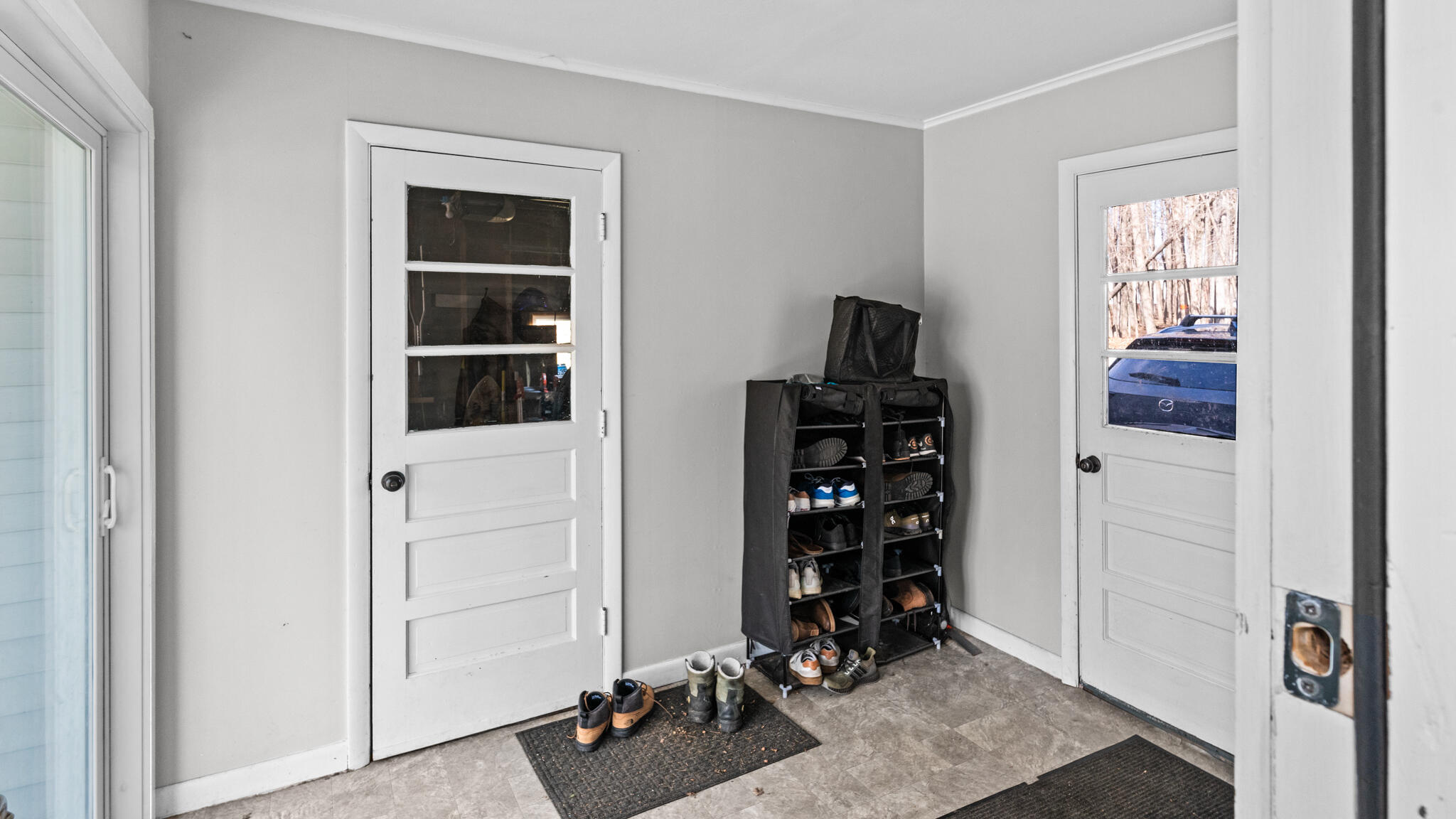 23 Reginald Street Auburn, ME 04210 - Photo 10 of 38 DSC05896