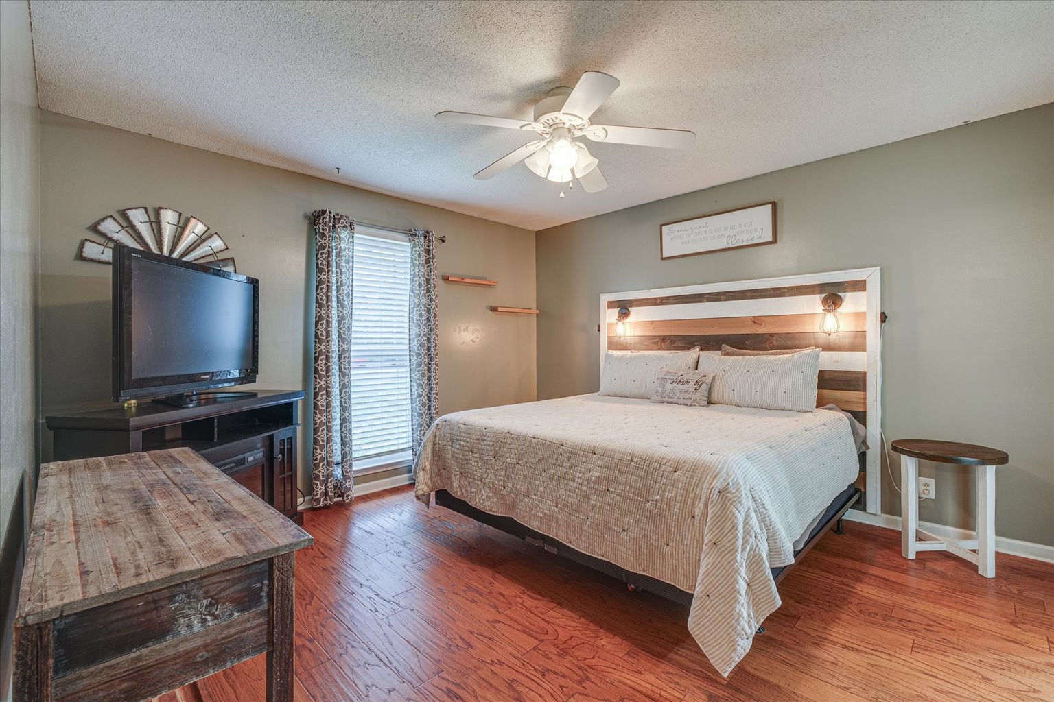 4011 Apple Road Clarksville, TN 37043 - Photo 7 of 25 Gallery Image 7