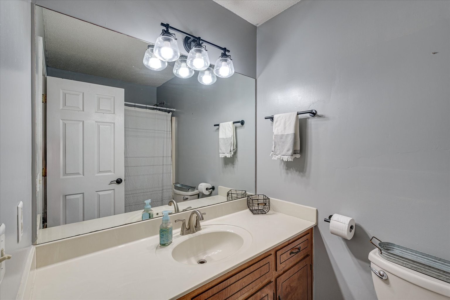 4011 Apple Road Clarksville, TN 37043 - Photo 8 of 25 Gallery Image 8