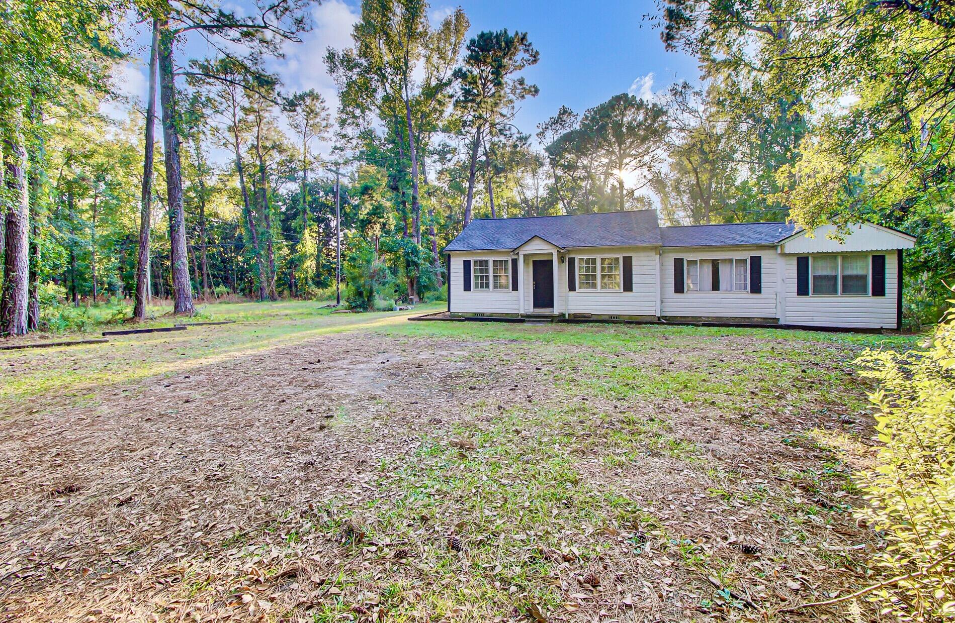 2222 River Road Johns Island, SC 29455 - Photo 2 of 34 Front of Home