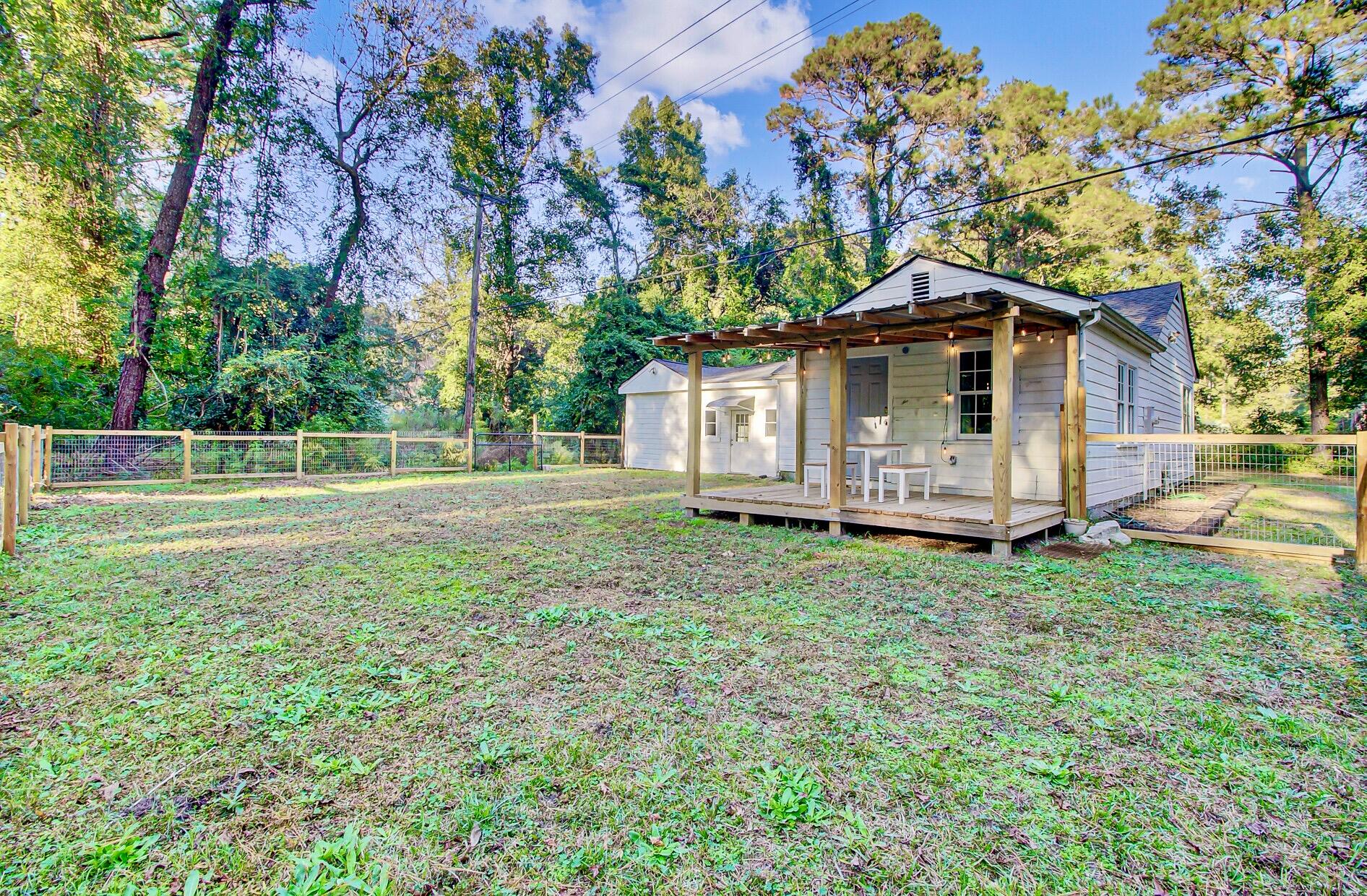 2222 River Road Johns Island, SC 29455 - Photo 28 of 34 F0FBF2B0-F41F-45CC-BB30-8186C6E21F0C_1_2