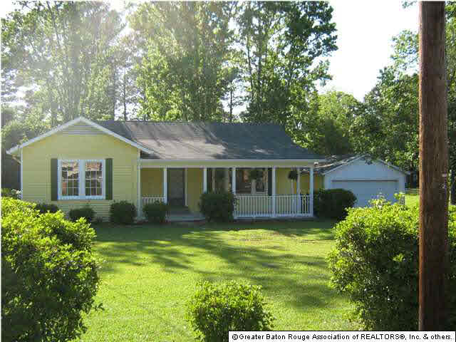 109 South River Road Denham Springs, LA 70726 - Photo 1 of 11 Gallery Image 1