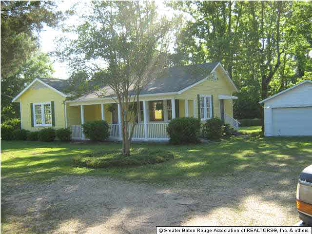 109 South River Road Denham Springs, LA 70726 - Photo 2 of 11 Gallery Image 2