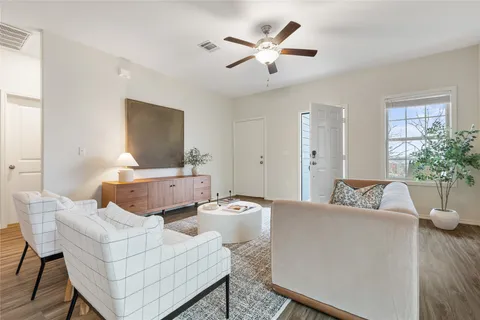 7101 Spirit Hill Road, Austin, TX 78744
